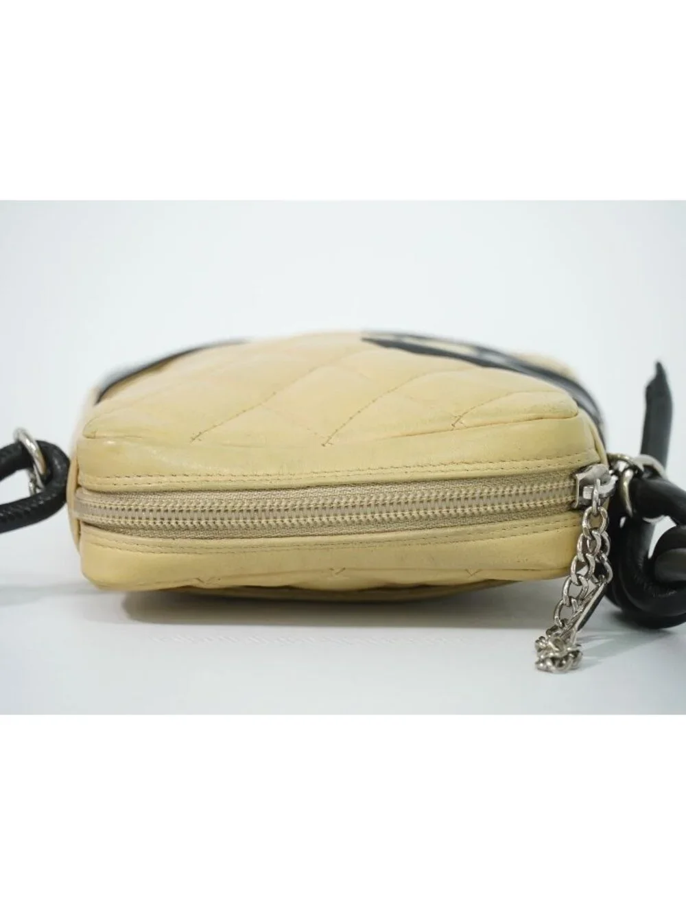 Chanel CC Logo Cambon Line Shoulder Bag Pochette Lambskin Leather Beige Black